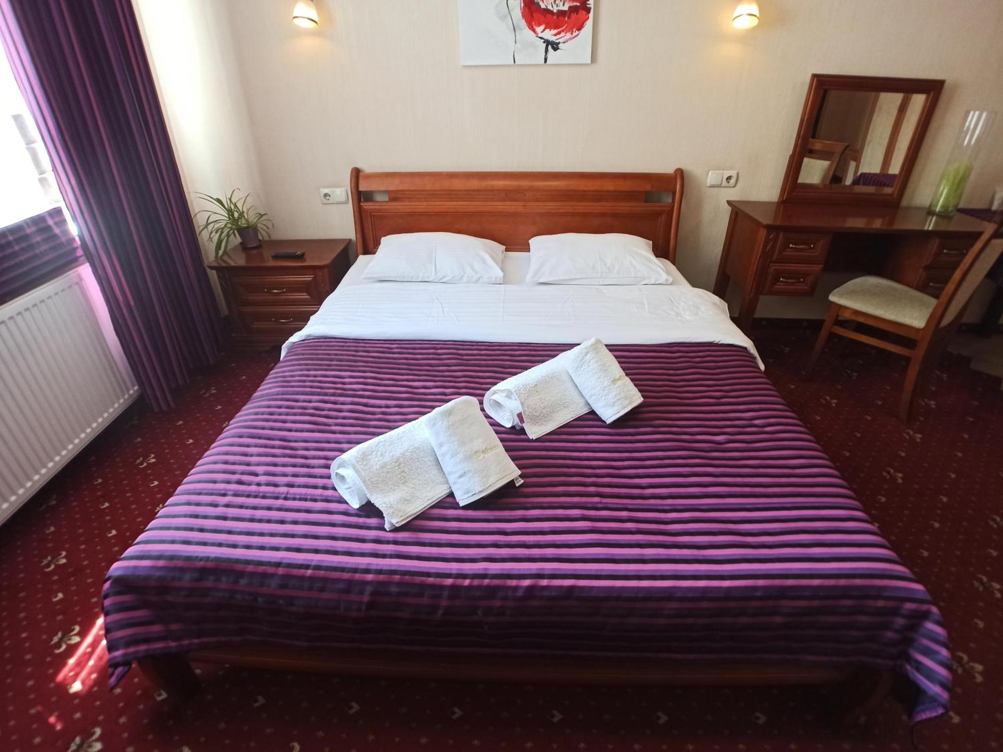 Apartments Deluxe Ivano-Frankivsk Quarto foto