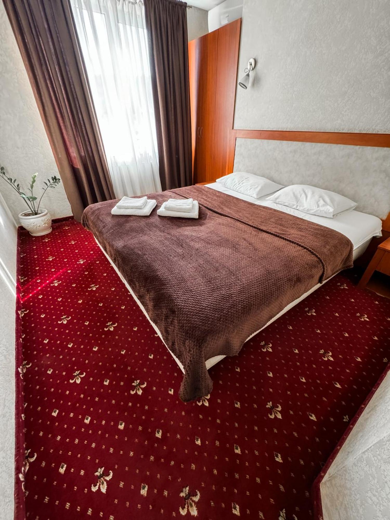 Apartments Deluxe Ivano-Frankivsk Exterior foto